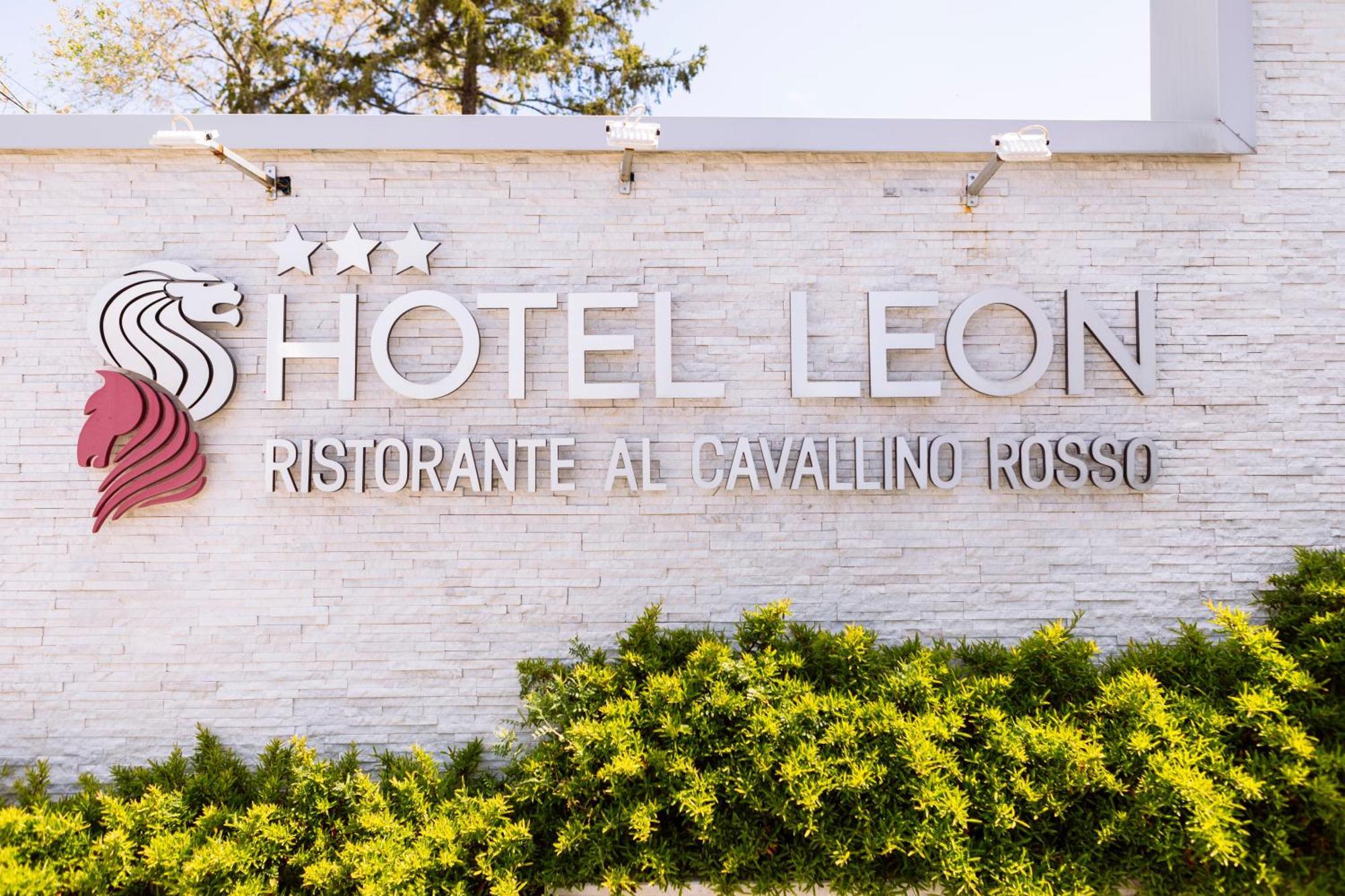 Hotel Leon - Ristorante Al Cavallino Rosso 산 조반니 로톤도 외부 사진